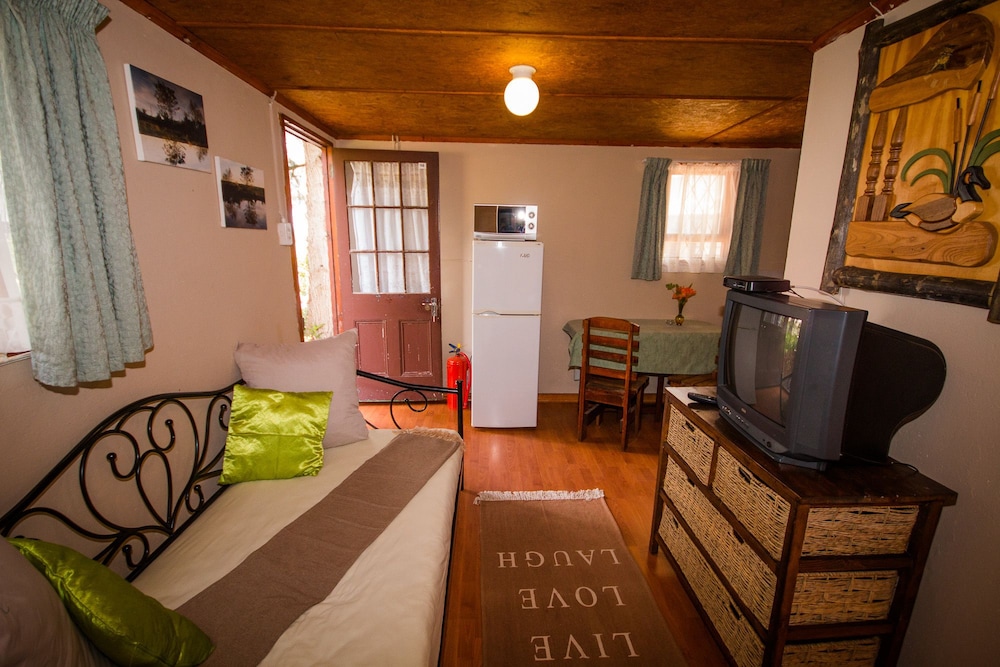 Rustic Twin Room photo 3