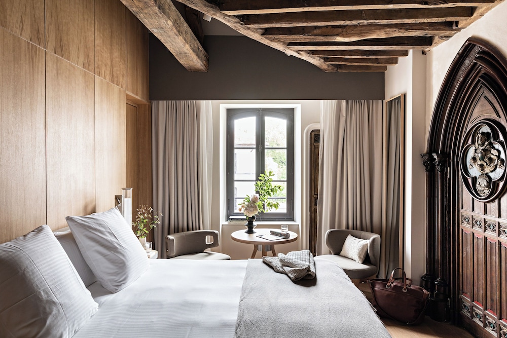 Suite, Multiple Beds (Chapelle) photo 3