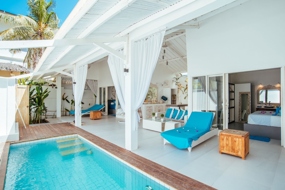 Private Villa 2 Rooms photo 3