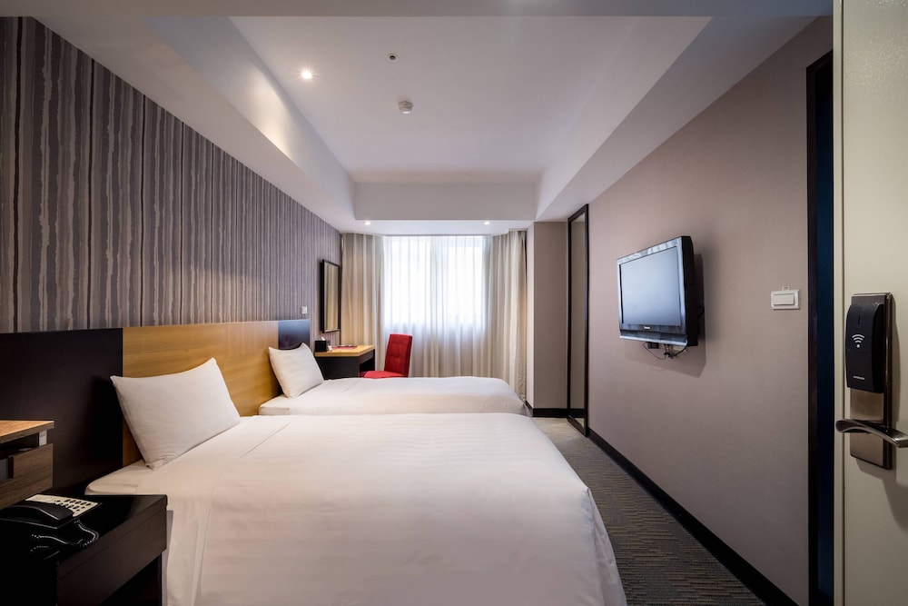 Business Twin Room, 2 Twin Beds photo 3