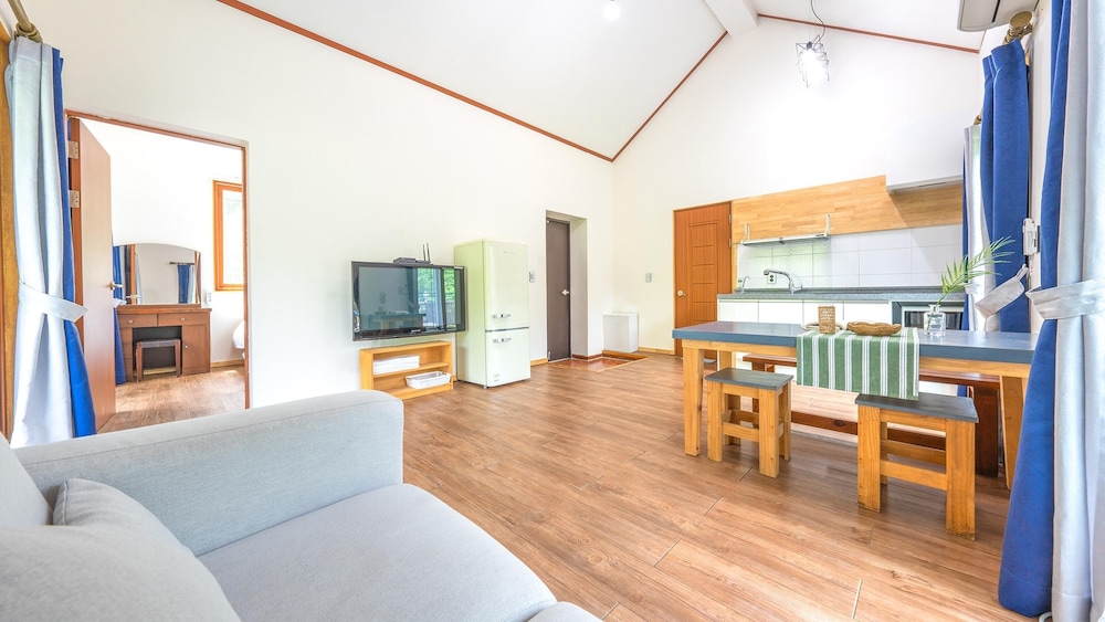 Basic Room, 1 Bedroom (Nang-e) - Photo 2