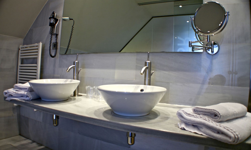 Superior Double Room - Photo 15