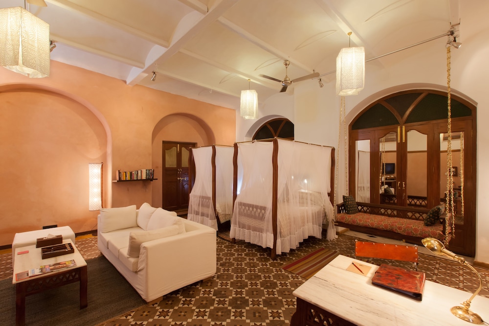 Modern Heritage Grand Room - Photo 2