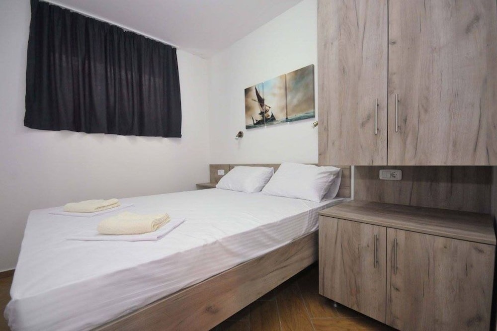 Apartment (A1)