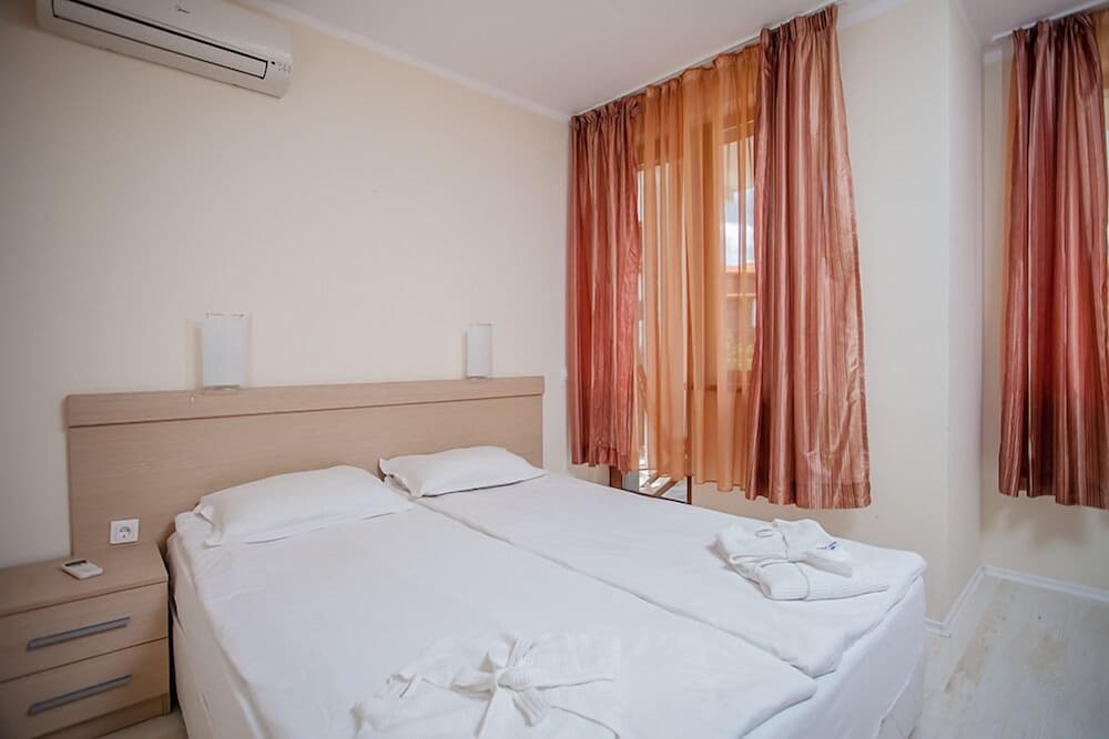 Apartment, 1 Bedroom photo 2