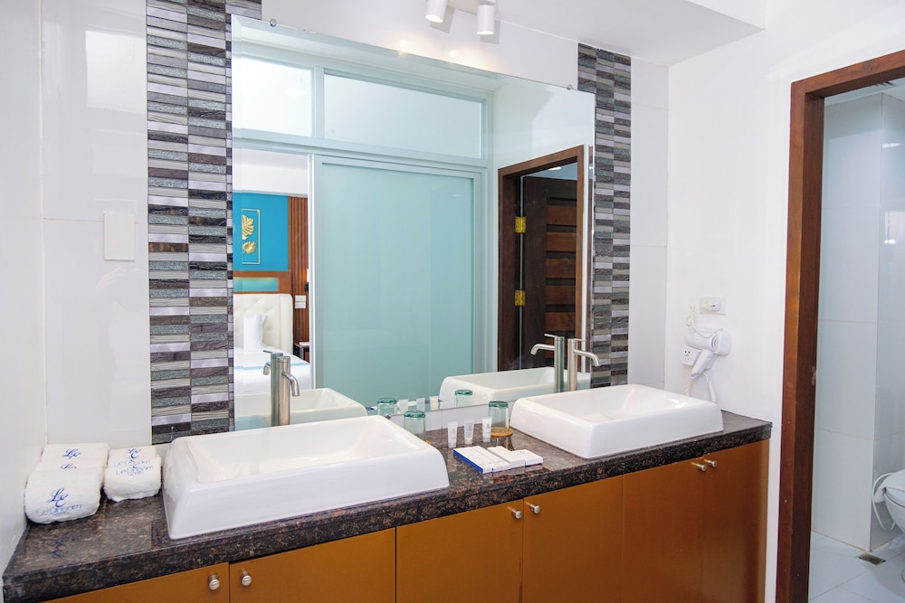 Premier Room - Photo 9