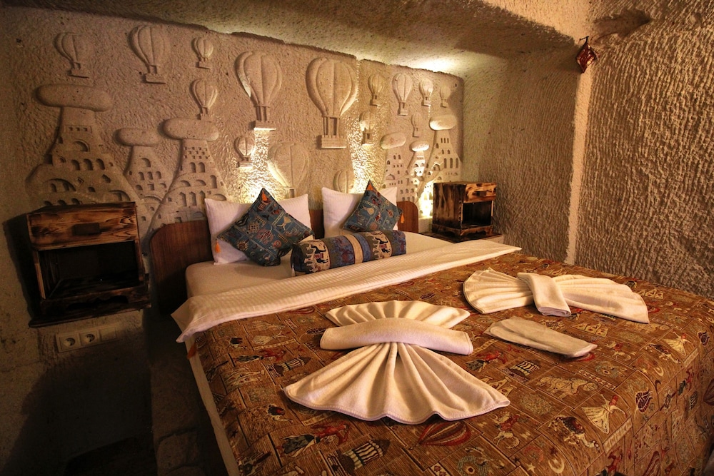 Villa Ennar Cave photo 3