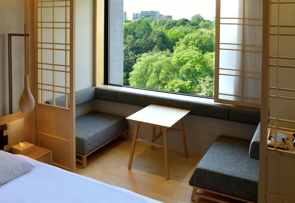 Twin Room, Non Smoking, Ensuite (Hollywood Twin, Up To 2 Person) - Photo 3