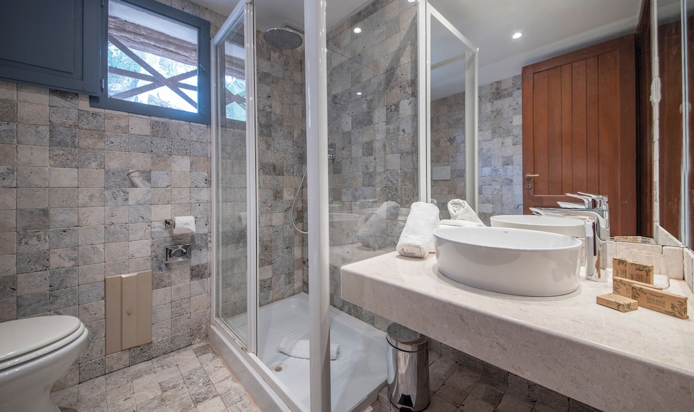 Family Studio Suite - Photo 5