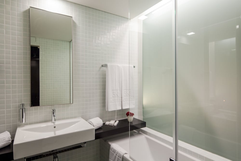 Available room