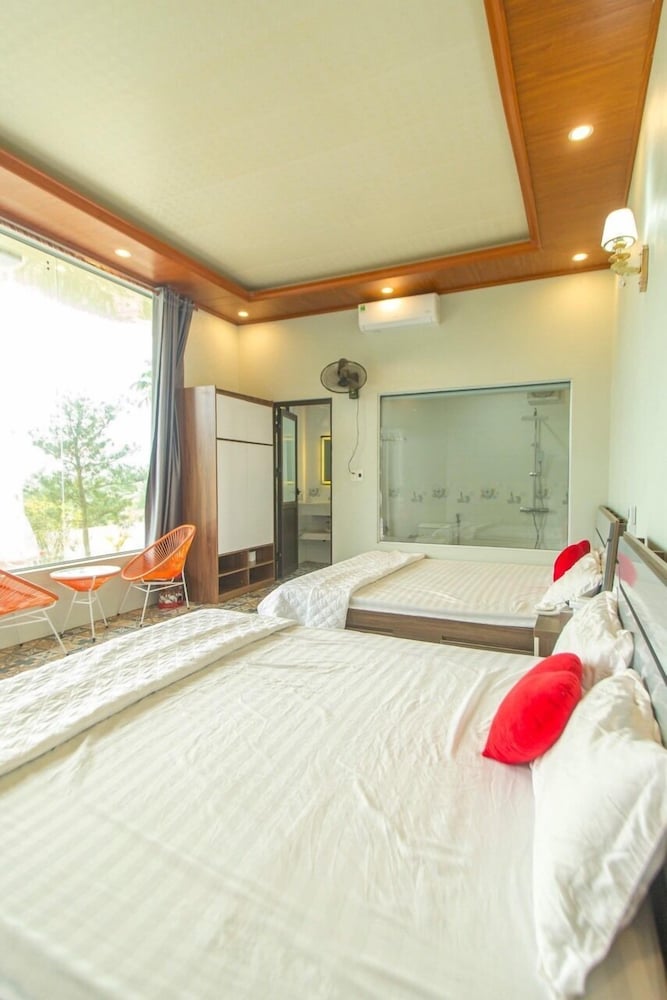 Family Room, Courtyard View