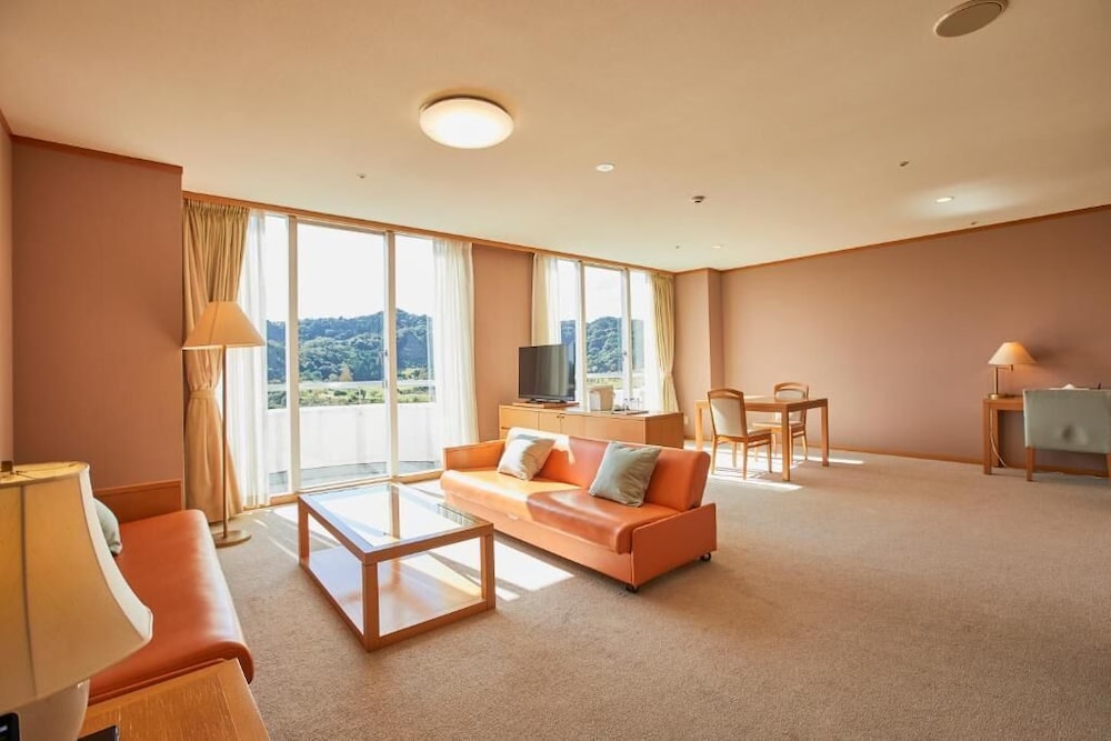 4 Bed Forest View, Non Smoking photo 2
