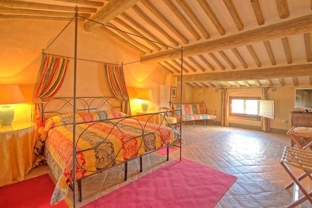 Panoramic Apartment, Multiple Bedrooms (Castello Leopoldo) photo 3
