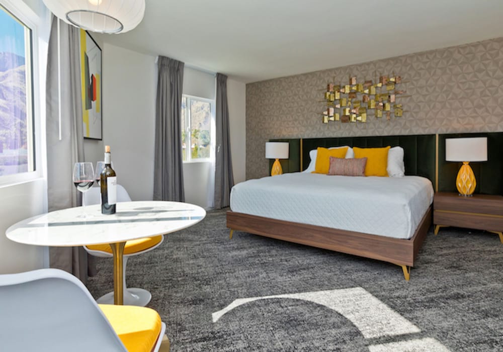 Room, 1 King Bed, Accessible - Photo 3