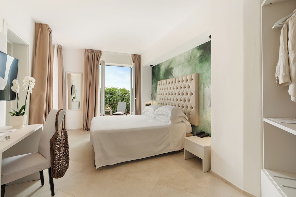 Superior Room, Sea View, Ground Floor photo 1