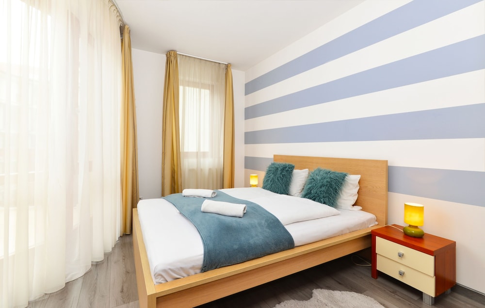 Superior Apartment, 1 Queen Bed with Sofa bed