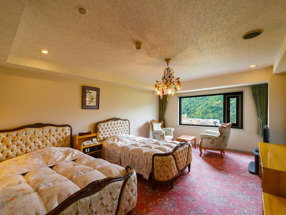Royal Room Type B Non-Smoking photo 3