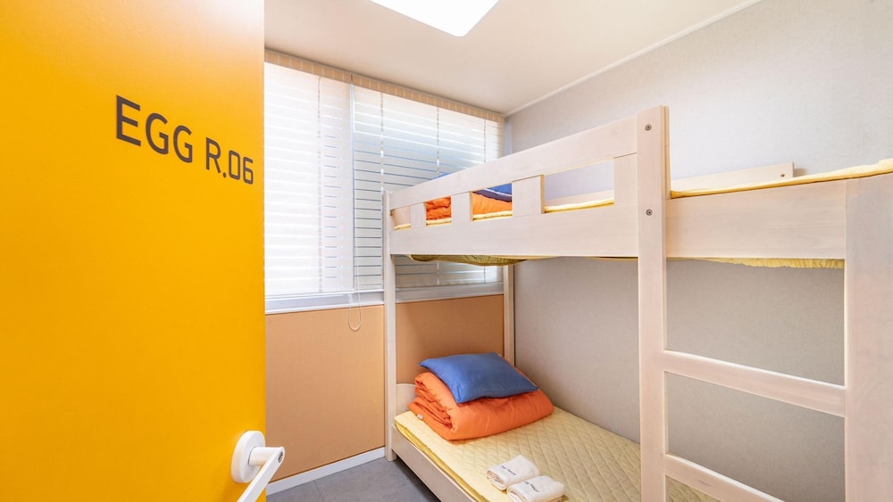 Basic Room, 1 Bedroom (ROOM 302)