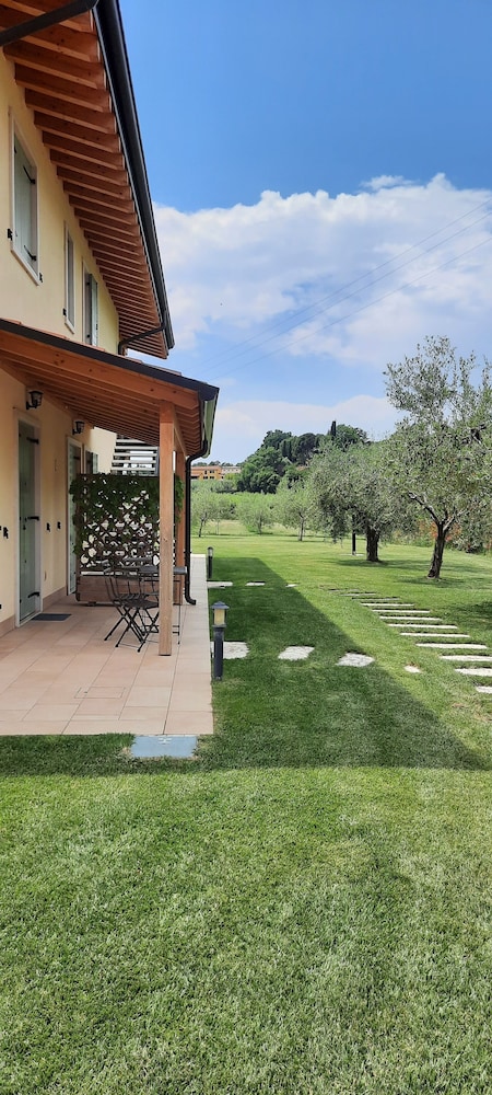Deluxe Double or Twin Room, Terrace, Annex Building photo 2