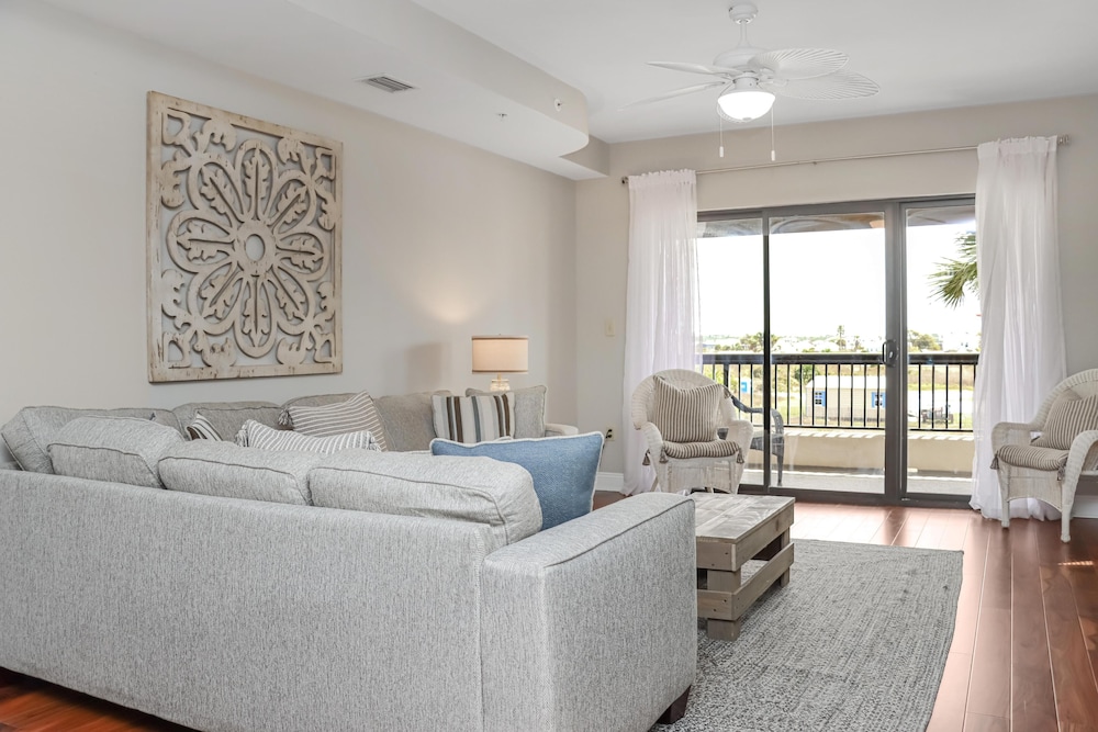 Condo, Multiple Beds (Club at Mexico Beach 1D)