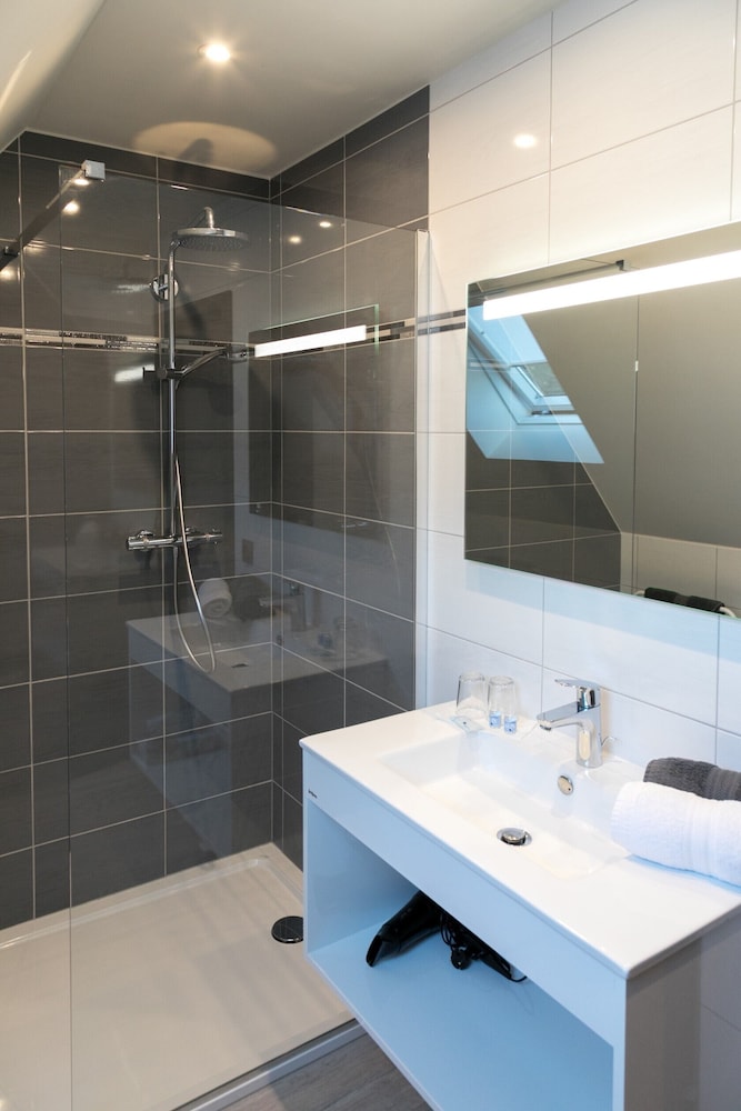 Standard Double Room, Accessible, Private Bathroom (Sainte Odile) photo 3