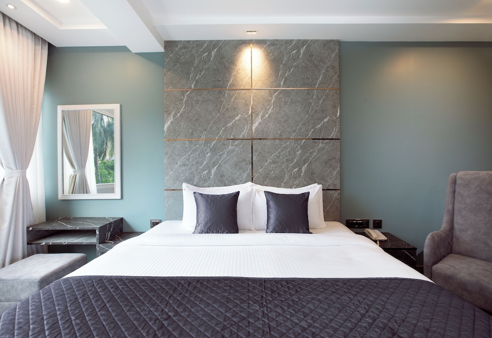 Executive Double Room - Photo 9