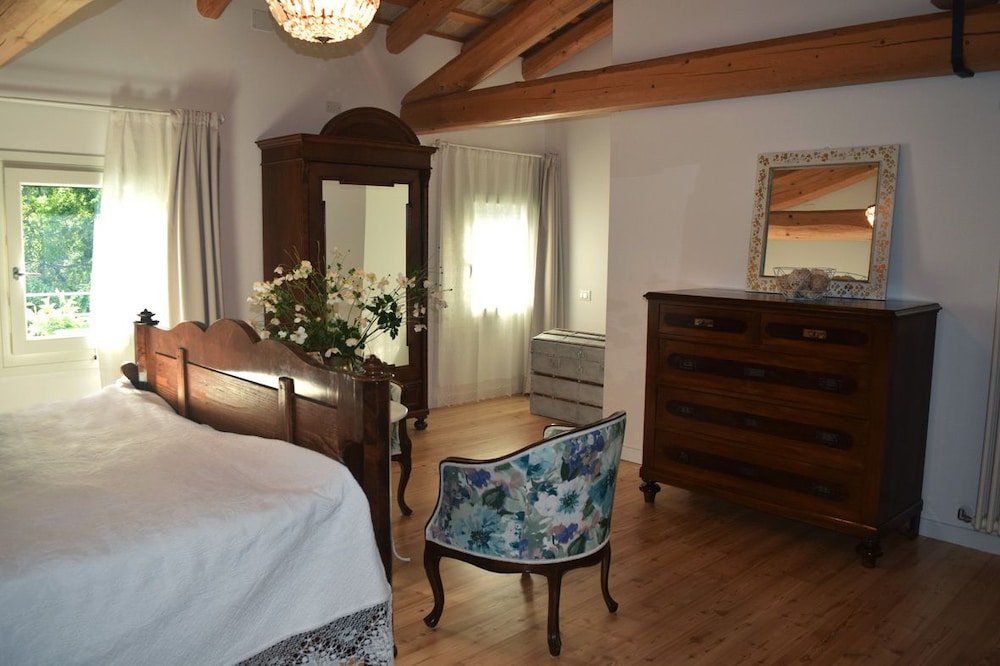 Deluxe Room, Park View photo 1