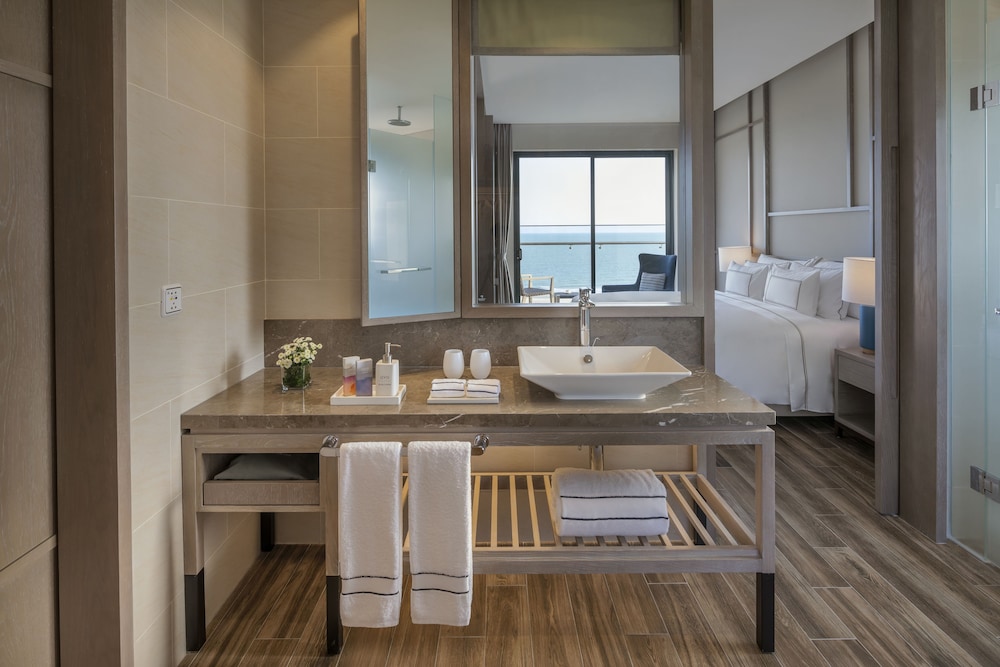 Junior Suite Ocean View - Photo 4