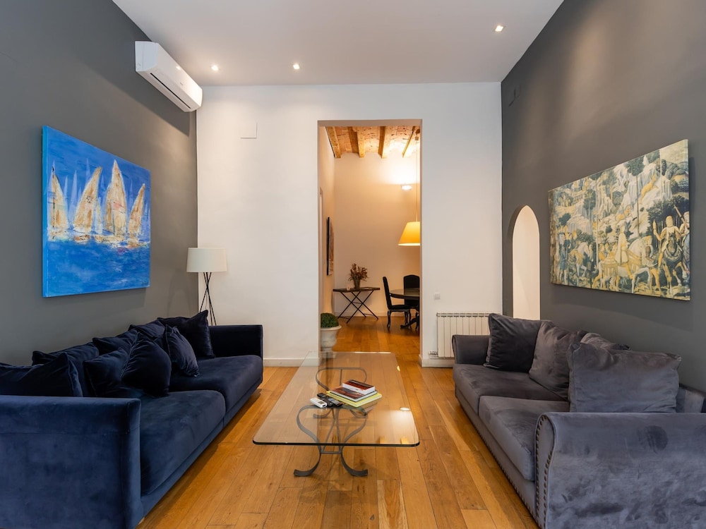 Apartment photo 3