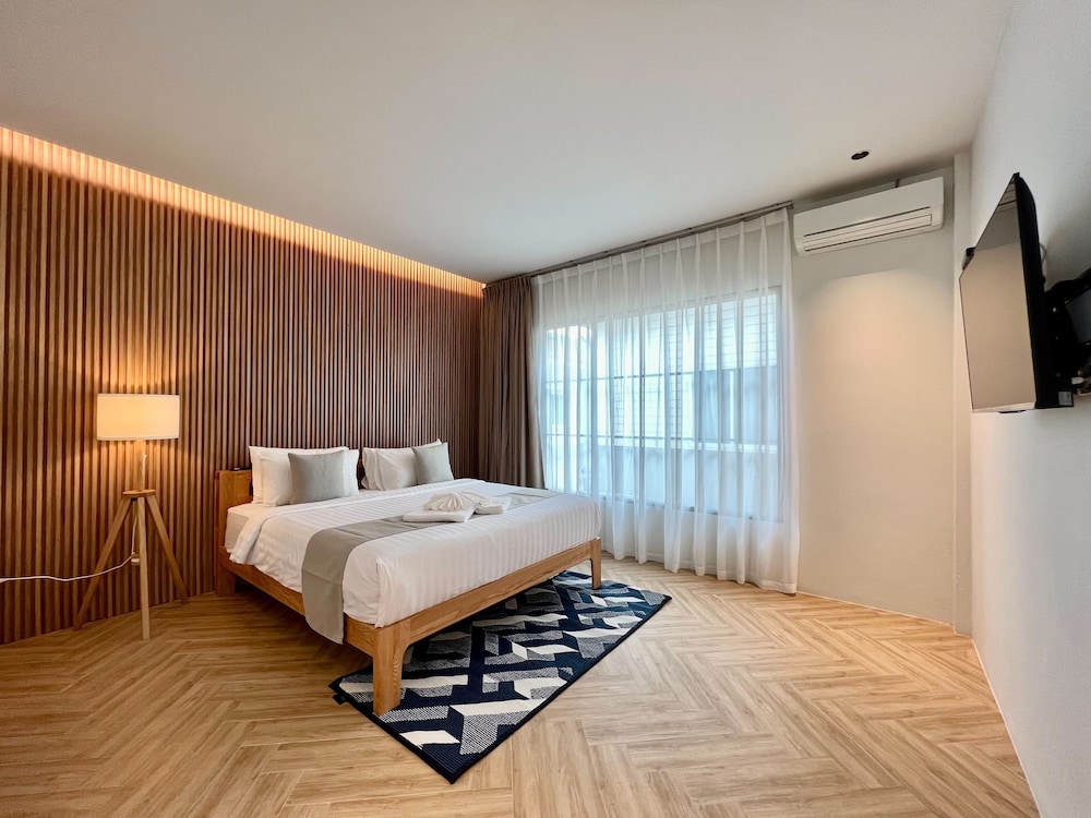 2 Bedroom Seaview Suite