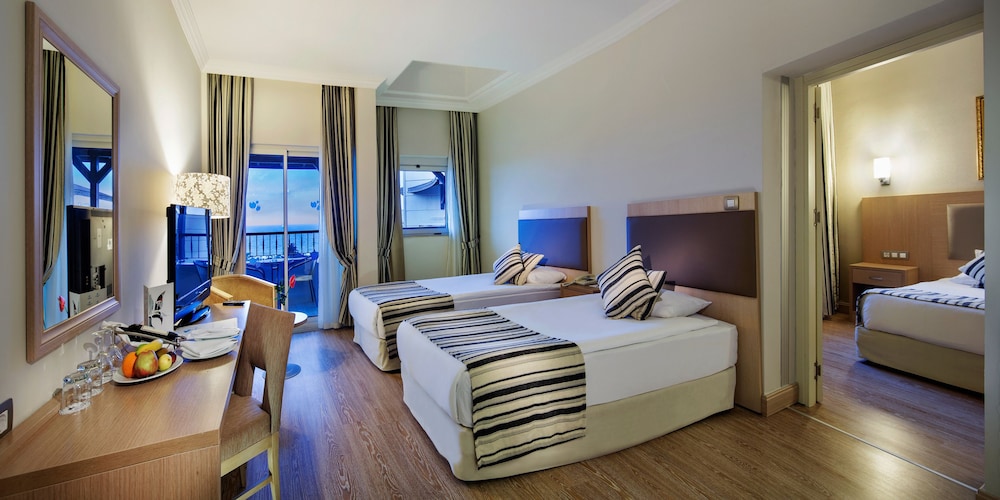 Standard Room - Photo 1