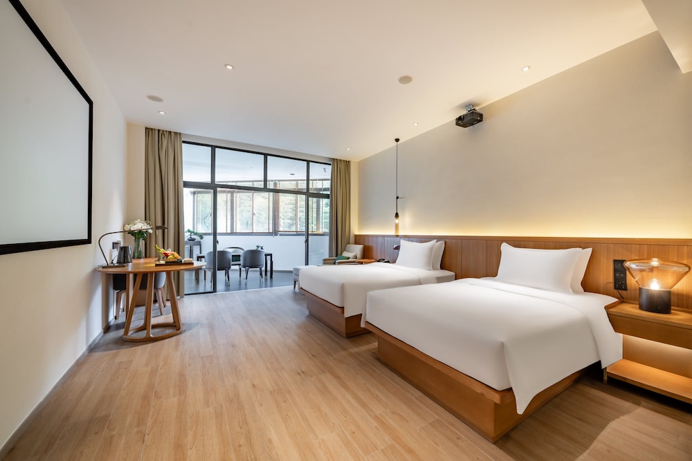 Premium Room, 2 Double Beds