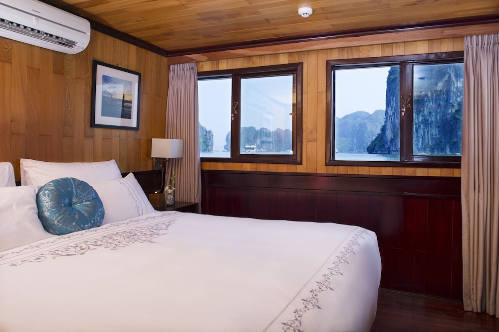 Deluxe Double or Twin Room - Photo 5