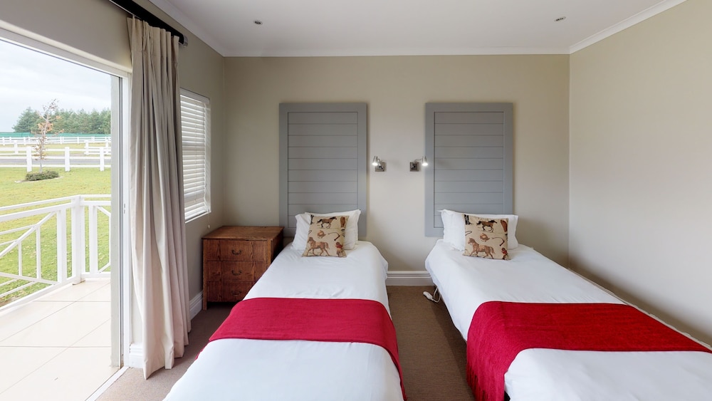 Luxury Villa photo 2