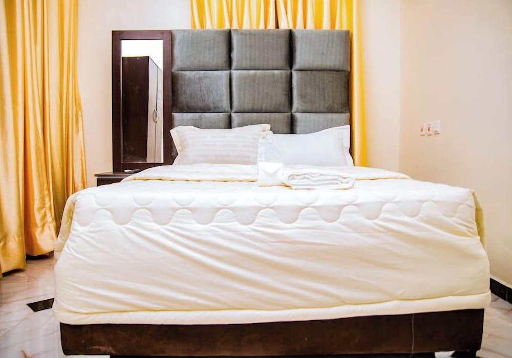 Economy Apartment, Balcony, City View