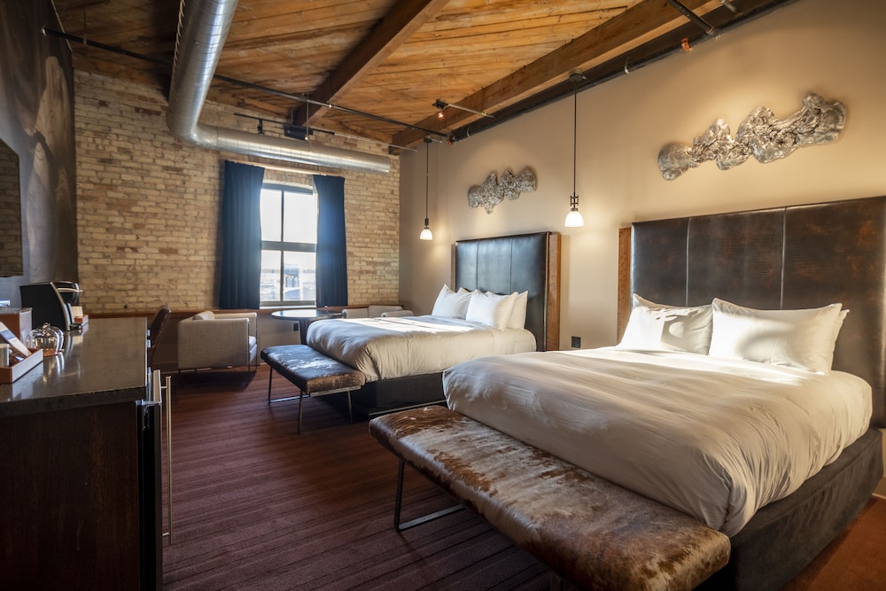 Premium Room, 2 Queen Beds, City View - Photo 1