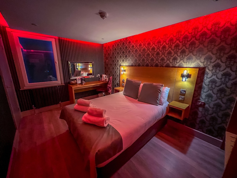 Luxury Double Room, Ensuite photo 2