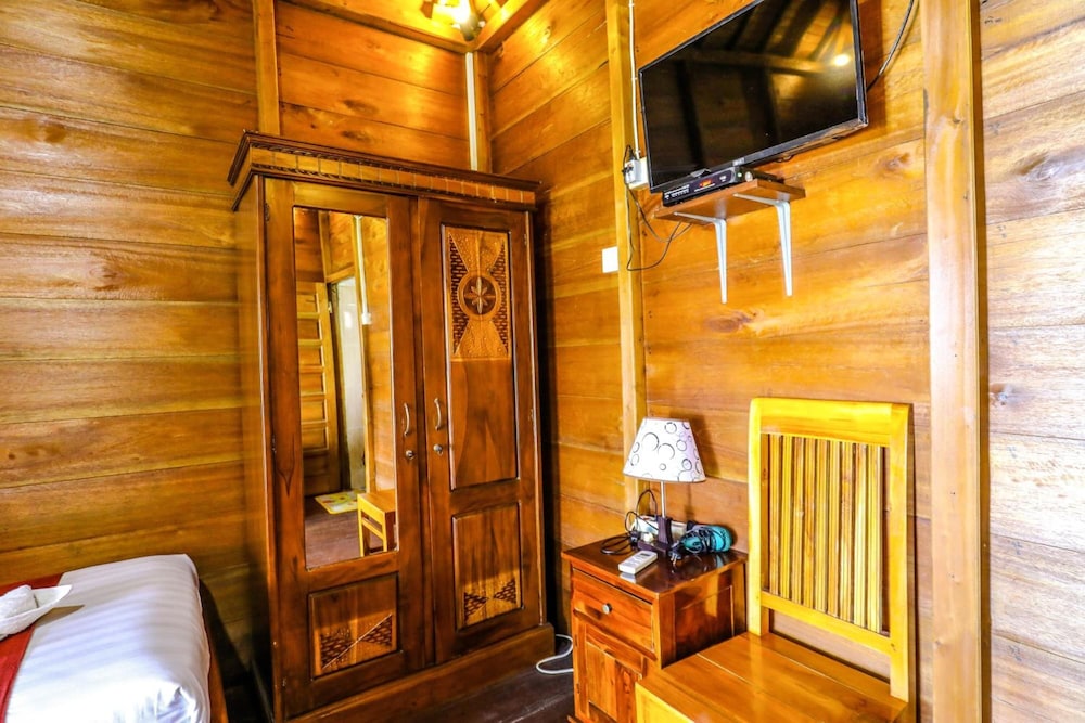 Deluxe Twin Room, 2 Twin Beds, Sea View - Photo 13