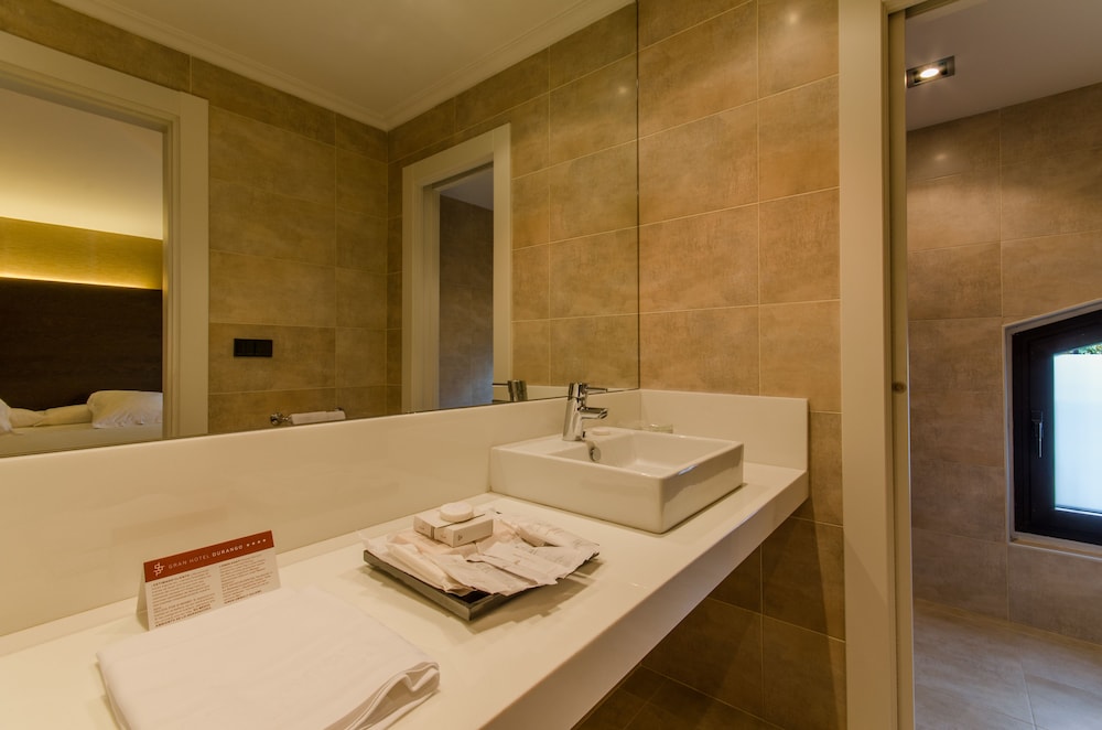 Standard Triple Room Standard Triple Room