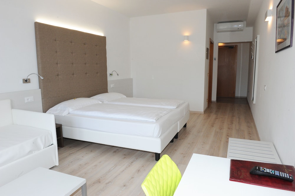 Deluxe Room photo 3