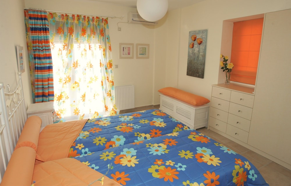 Villa, piscine privée, vue mer (for 4)
