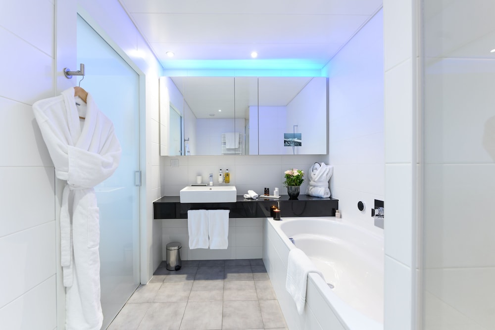 Deluxe Apartment, 1 Bedroom thumbnail 6