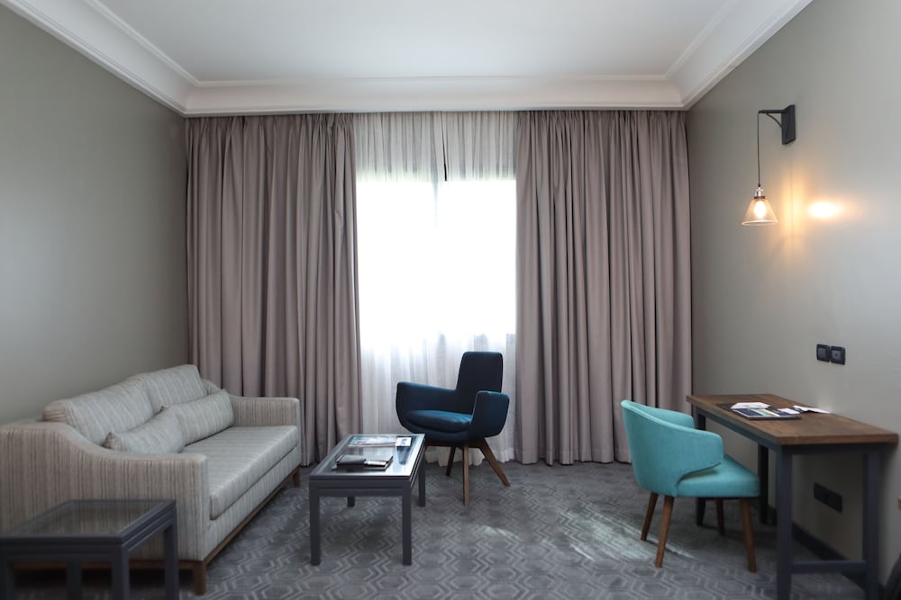 Select Accessible Room photo 1