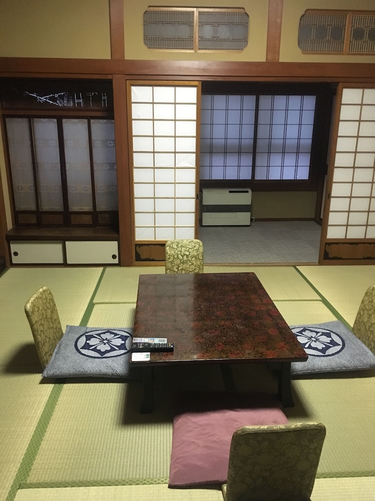 Japanese-Style Quadruple Room photo 1