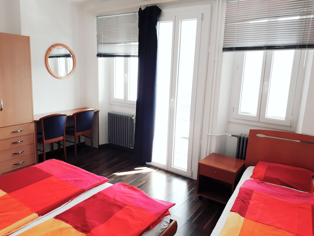 Triple Room, Garden View photo 3