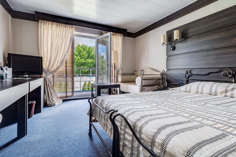 Classic Double Room, Park View