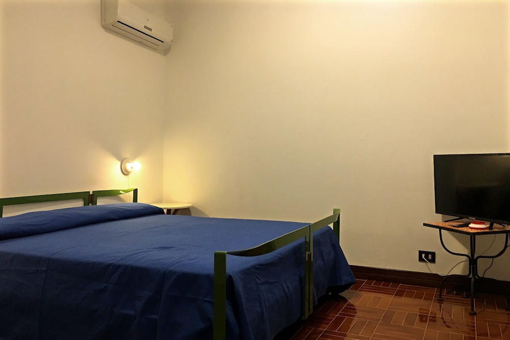 Quadruple Room photo 2