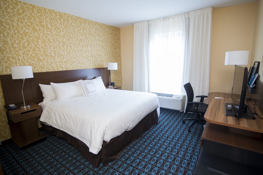 Room, 1 King Bed photo 1