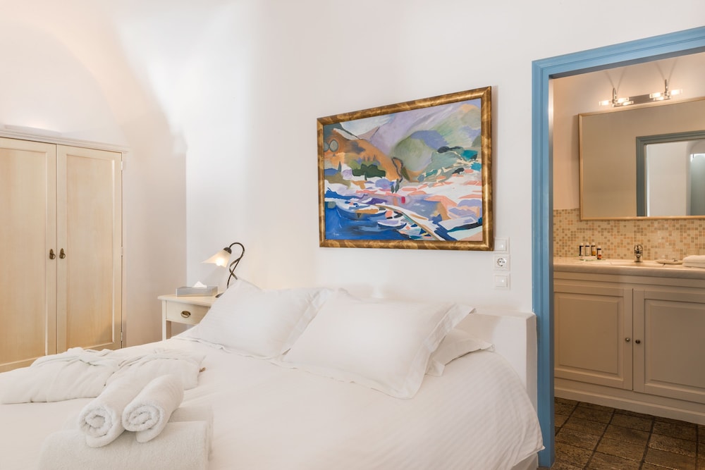 Executive Suite with Caldera View - Photo 9