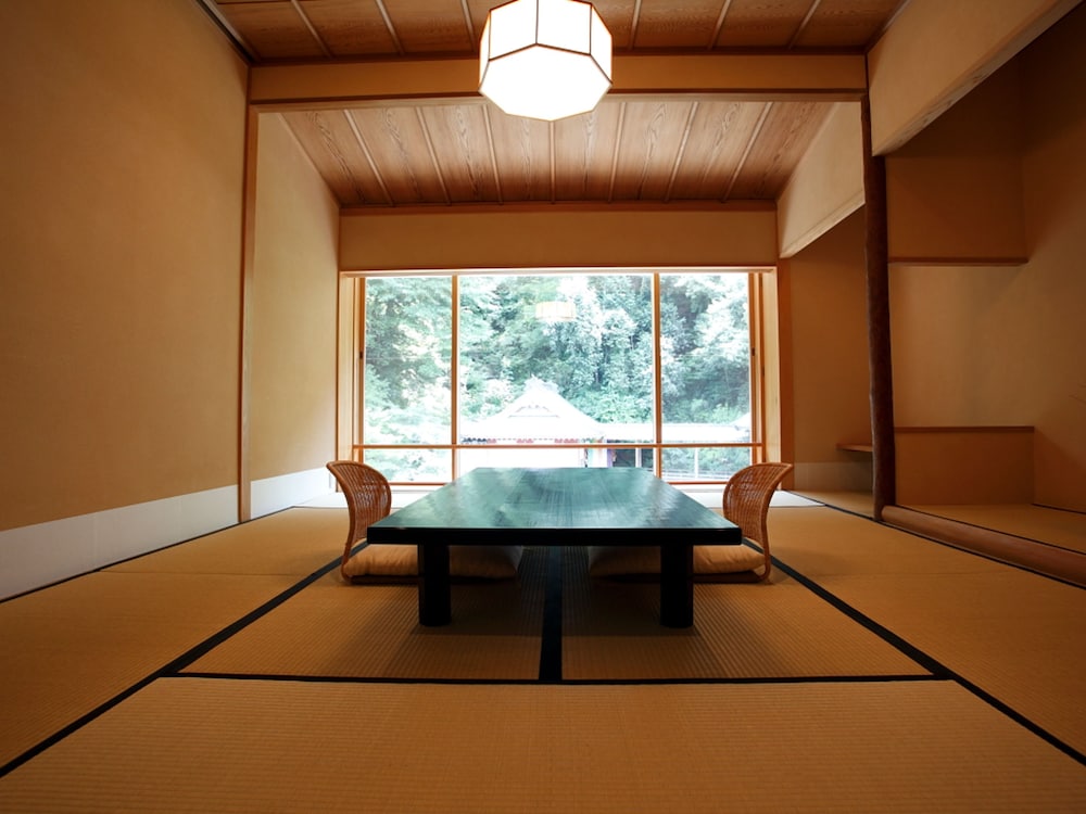 Junior Suite Room, Traditional Tatami-style, Pond View, Room name "Asagi" photo 1